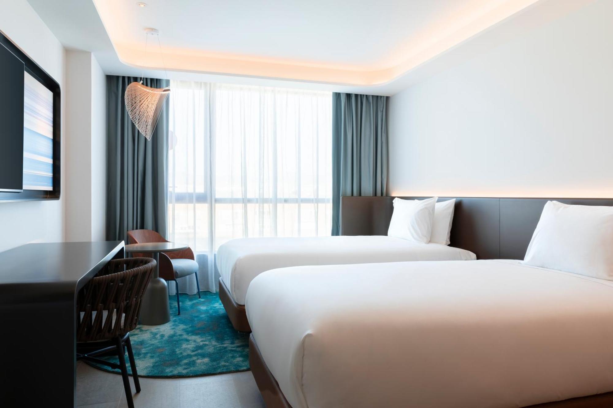 Labtwentytwo Barcelona, A Tribute Portfolio Hotel By Marriott מראה חיצוני תמונה