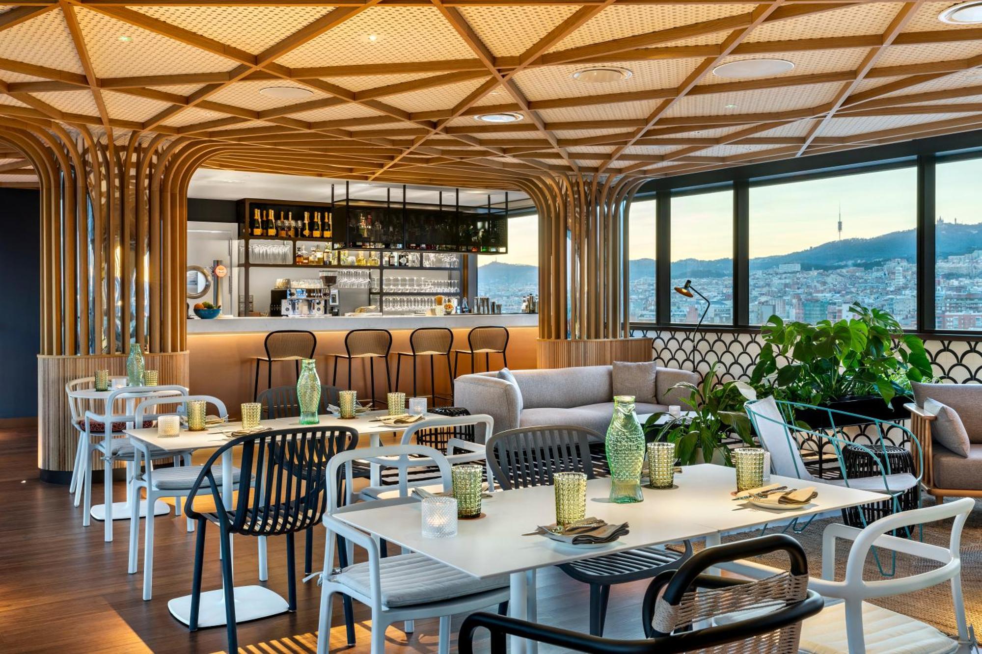Labtwentytwo Barcelona, A Tribute Portfolio Hotel By Marriott מראה חיצוני תמונה