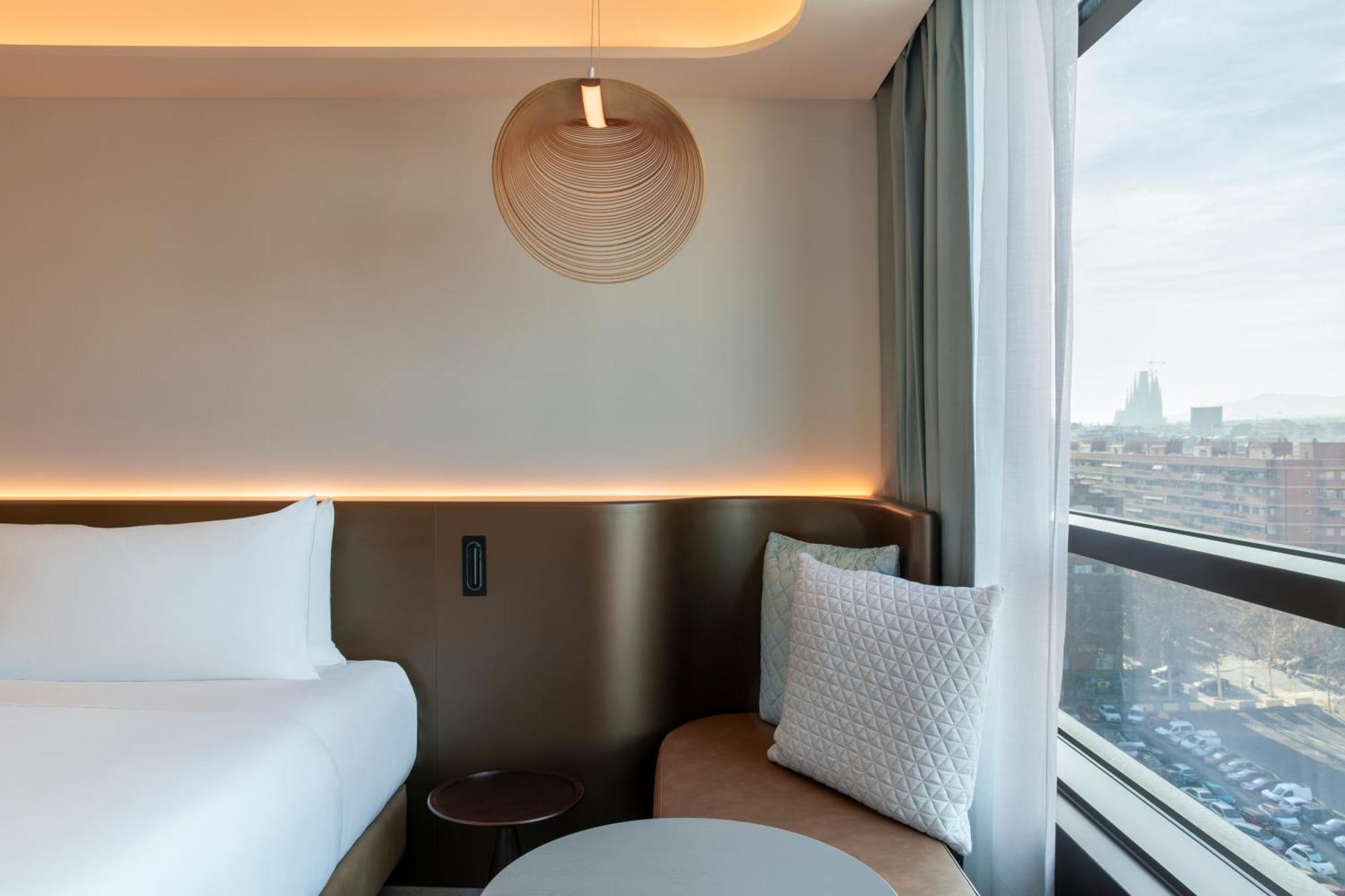 Labtwentytwo Barcelona, A Tribute Portfolio Hotel By Marriott מראה חיצוני תמונה