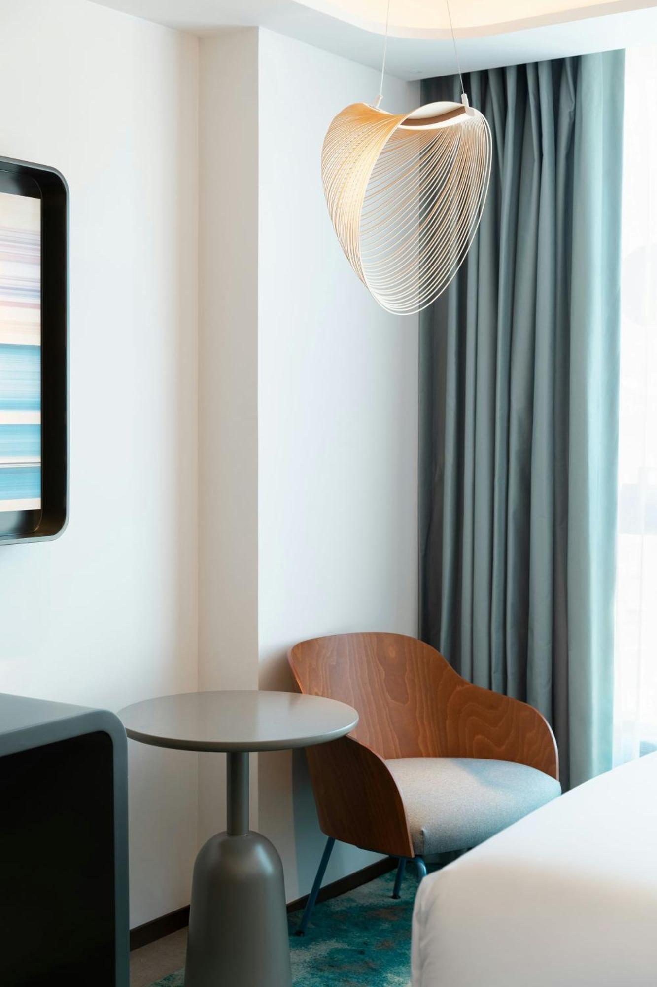 Labtwentytwo Barcelona, A Tribute Portfolio Hotel By Marriott מראה חיצוני תמונה